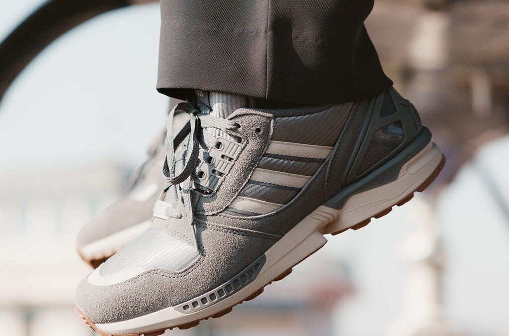 Above the Noise /// adidas ZX 8000 asphaltgold Exclusive